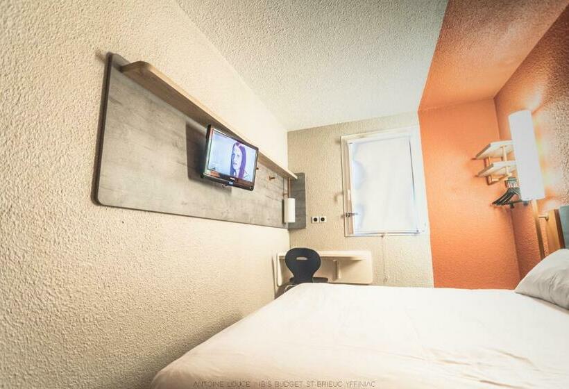Номер Стандарт Трехместный, Ibis Budget Saintbrieuc Yffiniac
