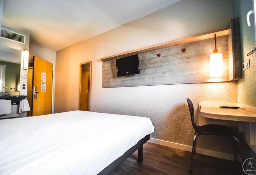 Номер Стандарт Трехместный, Ibis Budget Saintbrieuc Yffiniac