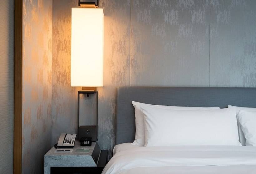 اتاق لوکس با چشم‌انداز شهر, Kerry Hotel, Hong Kong