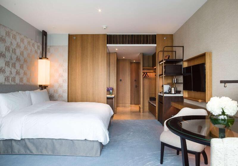 اتاق کلاب, Kerry Hotel, Hong Kong