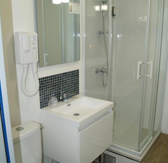 חדר סטנדרט לארבעה, Le Relais Vauban