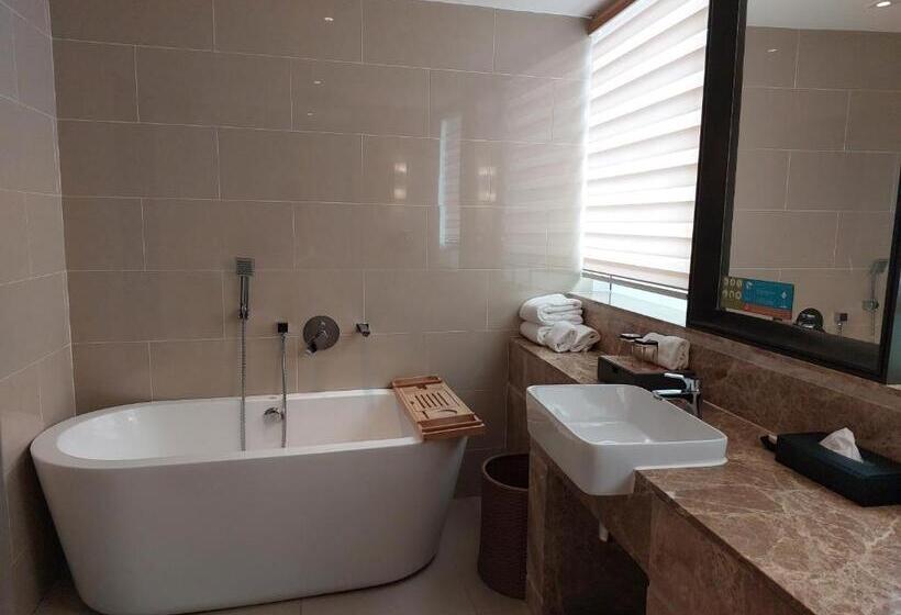 Executive Szoba, Olive Tree