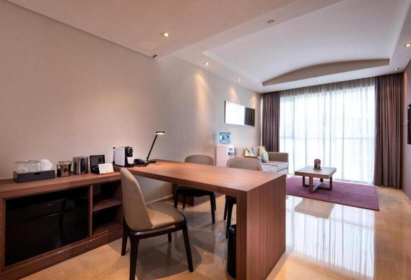 Executive Suite, Olive Tree