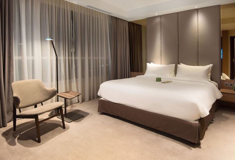 Executive-sviitti, Olive Tree