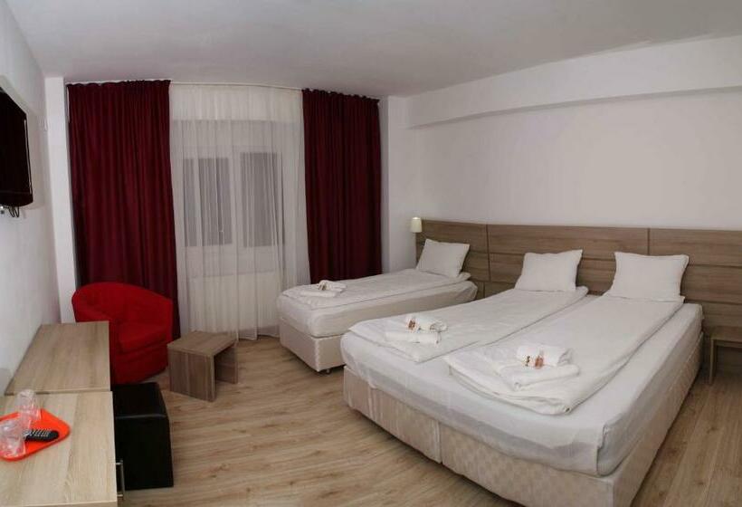 اتاق استاندارد سه نفره, Otopeni