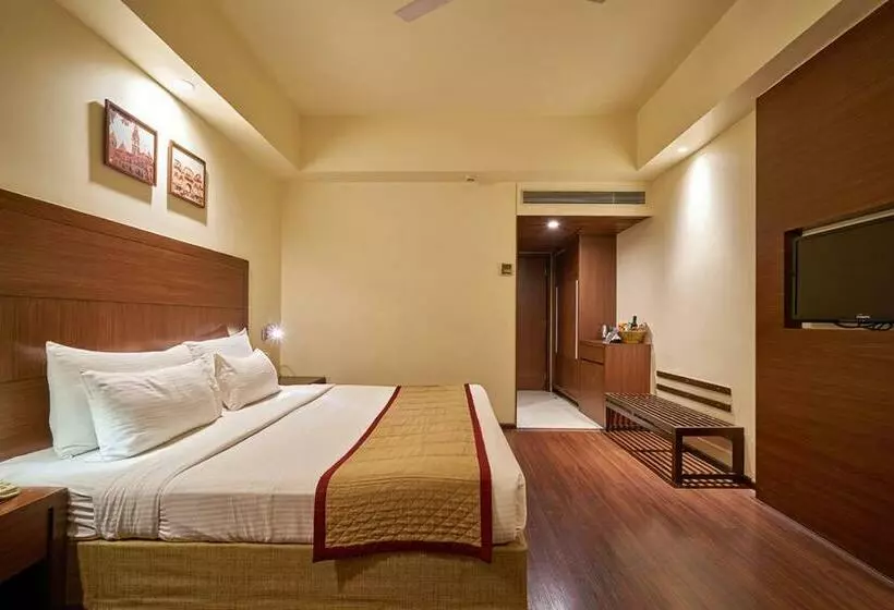 Chambre Deluxe, Ramee Panchshil