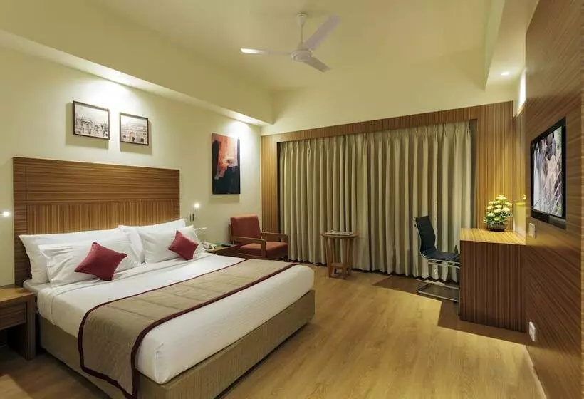 Chambre Deluxe, Ramee Panchshil