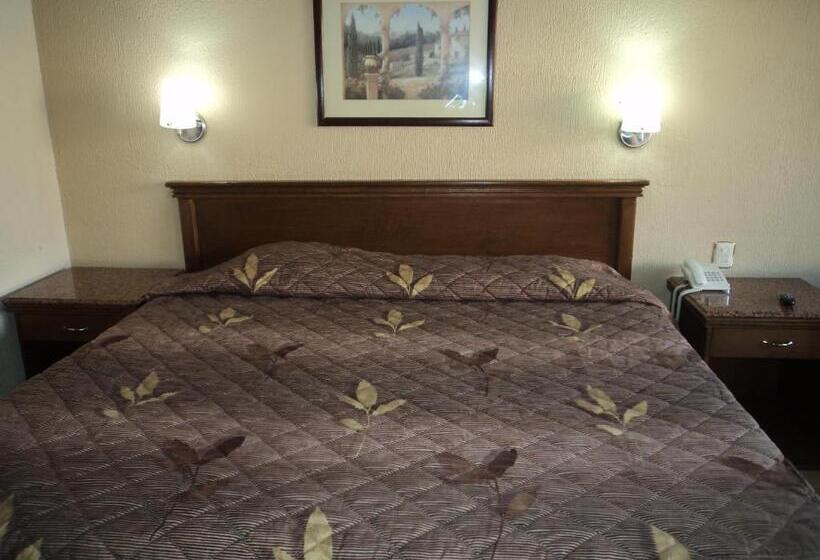 اتاق استاندارد یک نفره, San Martin