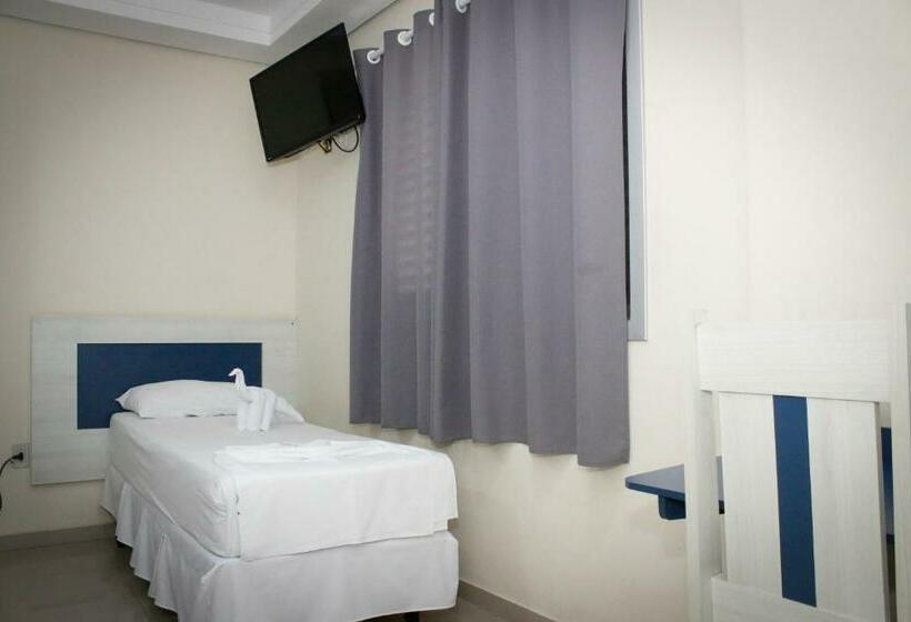 Трехместный Президентский, Santo Graal