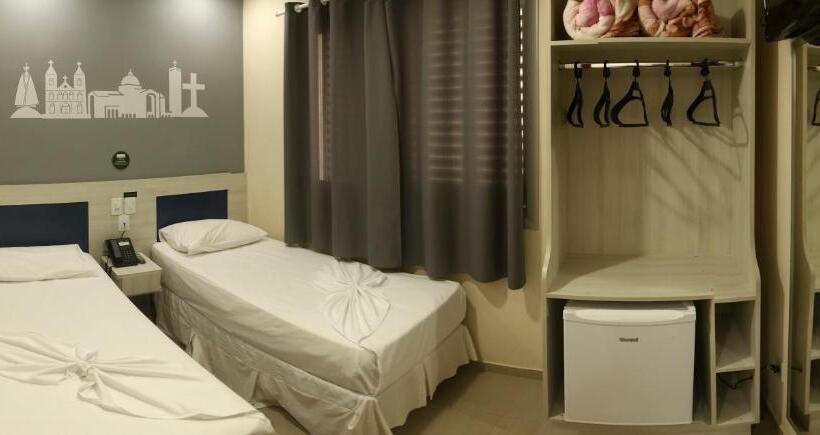 Номер Executive, Santo Graal