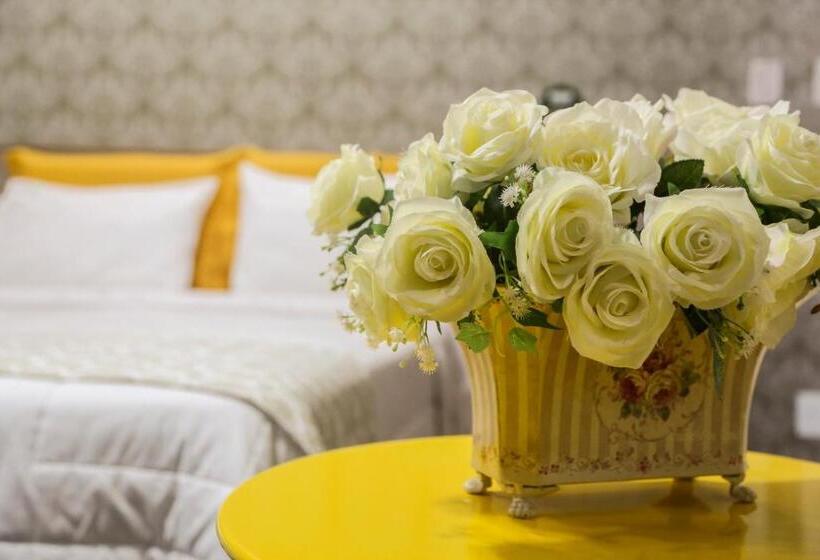 Номер Deluxe, Santo Graal