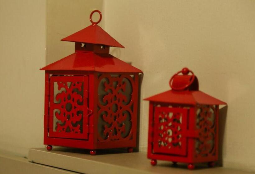 Номер Deluxe, Santo Graal