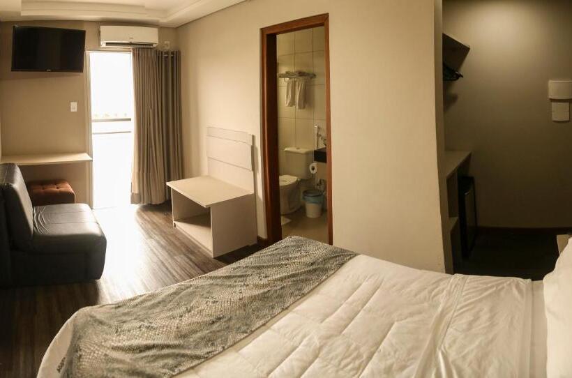 Номер Deluxe с Балконом, Santo Graal