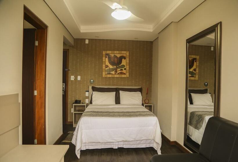 Номер Deluxe, Santo Graal