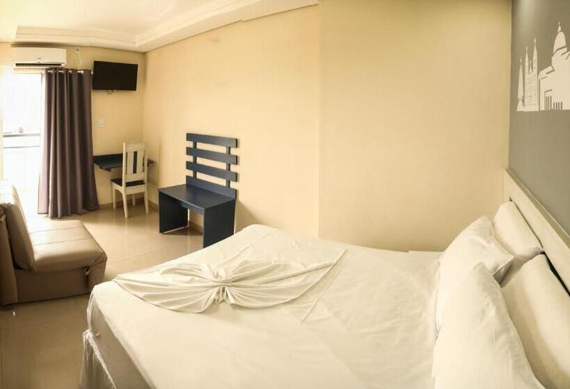 Номер Executive, Santo Graal