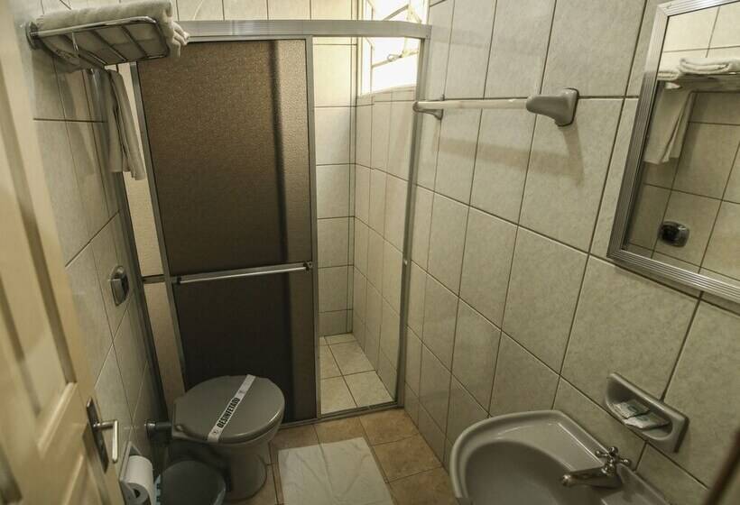 Номер Стандарт, Santo Graal