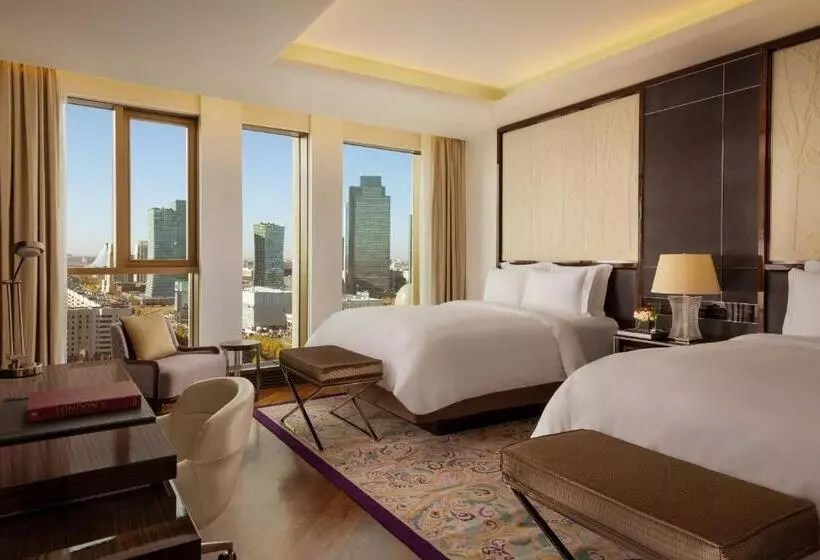 اتاق کلاب, The Ritzcarlton, Astana