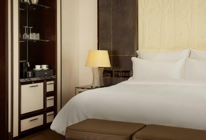 Camera Deluxe Letto King, The Ritzcarlton, Astana