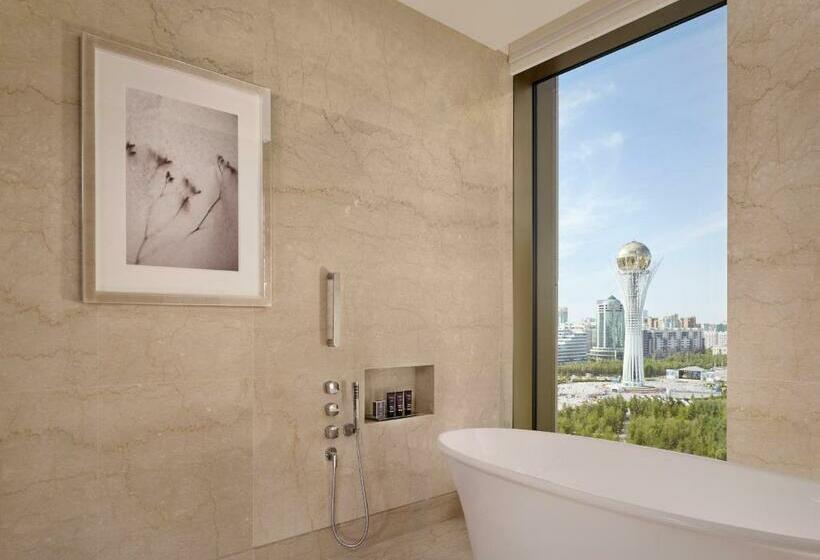 Camera Club Letto King, The Ritzcarlton, Astana