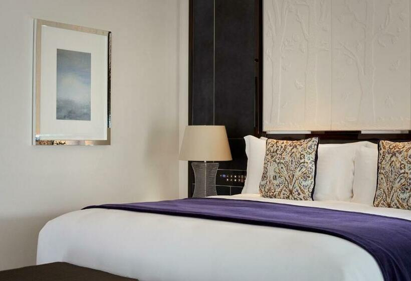 Camera Deluxe Letto King, The Ritzcarlton, Astana
