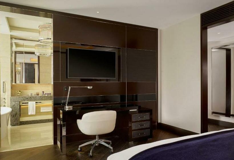 Camera Deluxe Letto King, The Ritzcarlton, Astana