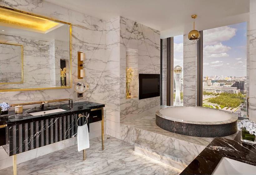 Suite Club, The Ritzcarlton, Astana