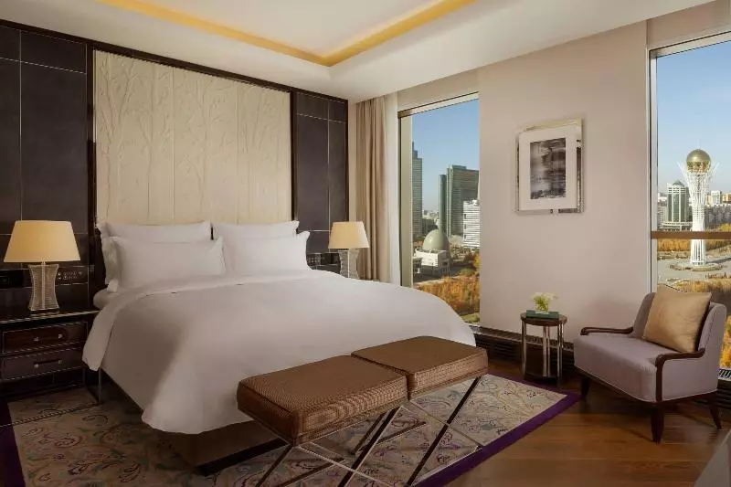 اتاق کلاب, The Ritzcarlton, Astana