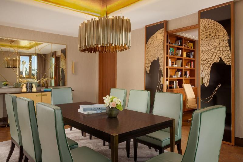 Suite Club, The Ritzcarlton, Astana