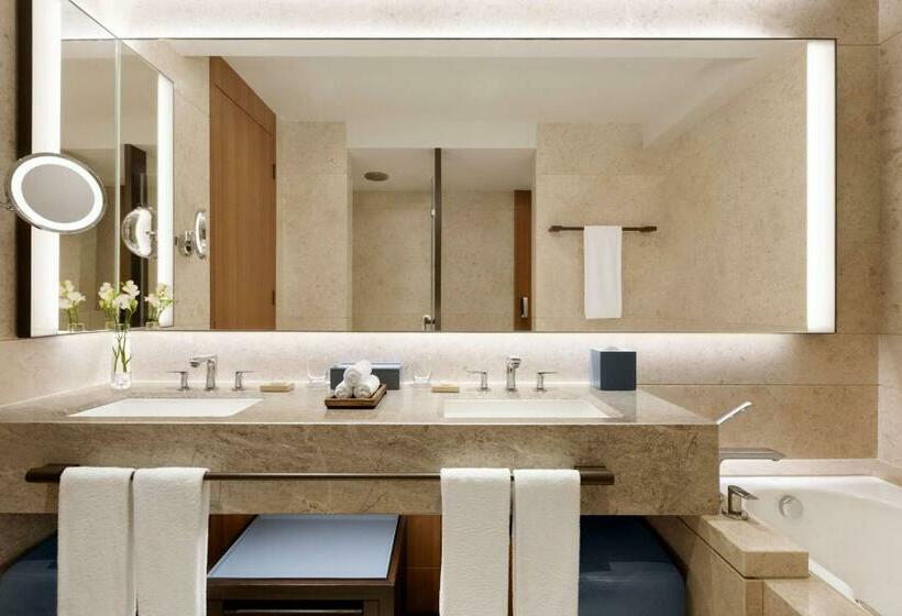 اتاق پرمیوم, Kerry Hotel, Hong Kong