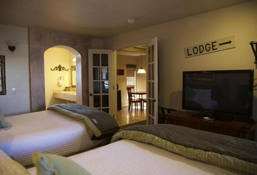 패밀리 룸, The Lodge On Route 66