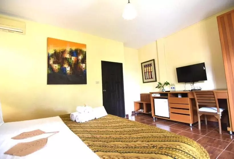 デラックスルーム, Villa Khao Phaengma
