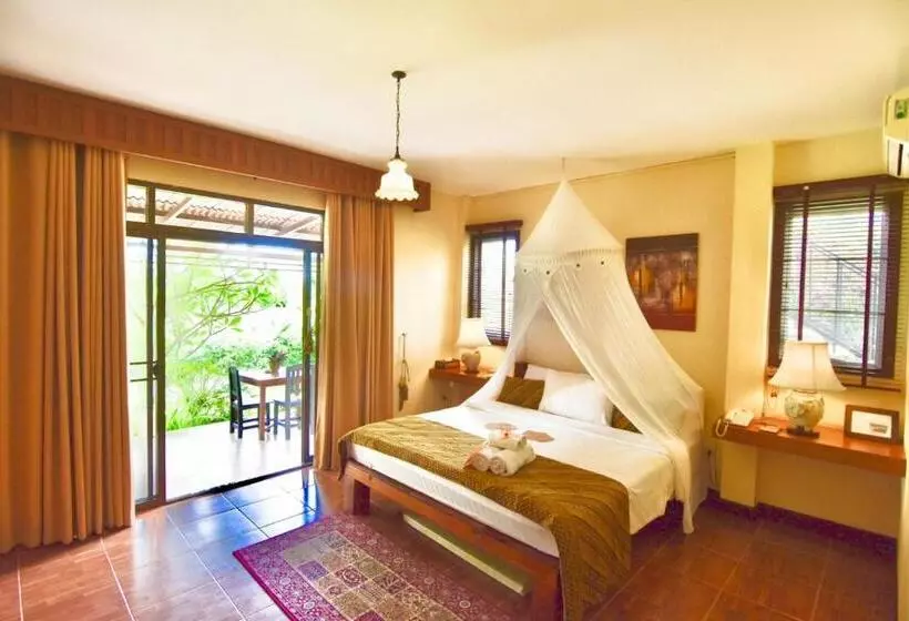デラックスルーム, Villa Khao Phaengma