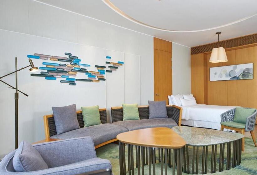 Люкс Повышенной Комфортности, The Westin Shimei Bay Resort