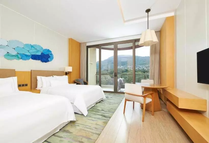 マウンテンビューデラックスルーム, The Westin Shimei Bay Resort