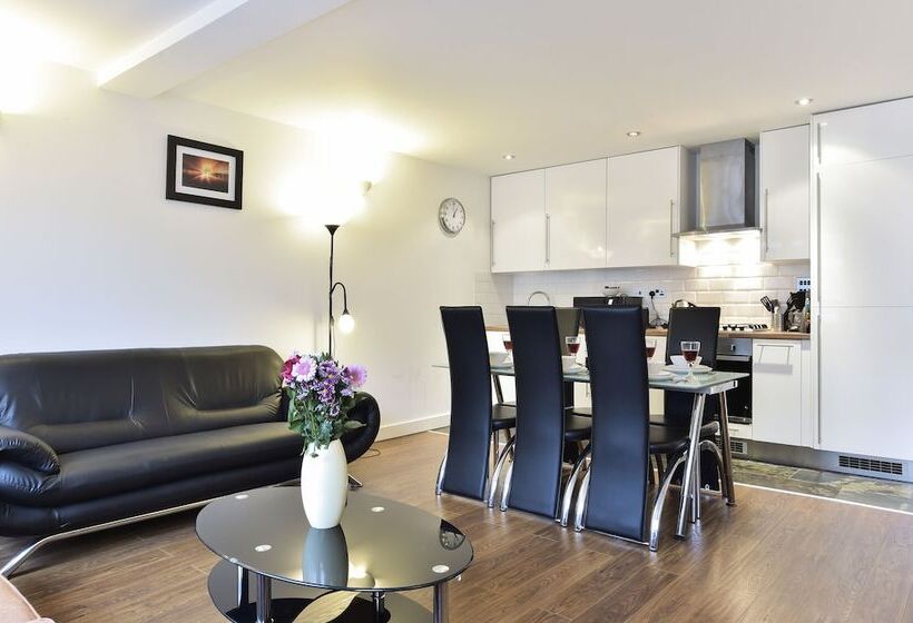 Апартаменты 2 Спальни, Tower Bridge Superior Apartments