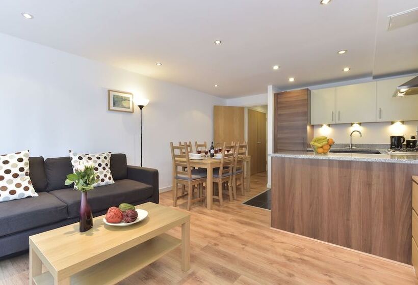 Апартаменты 2 Спальни, Tower Bridge Superior Apartments