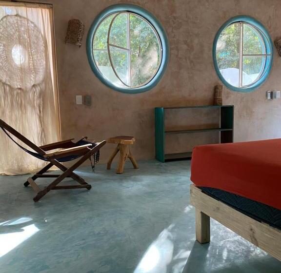 اتاق استاندارد با 2 تخت دوبل, Tubo Tulum Hostel