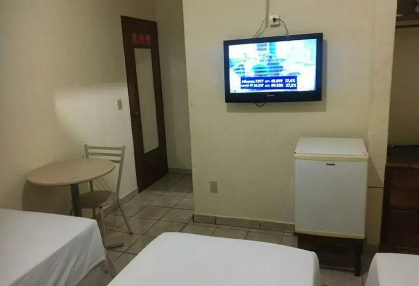 اتاق استاندارد سه نفره, Center Ribeirão