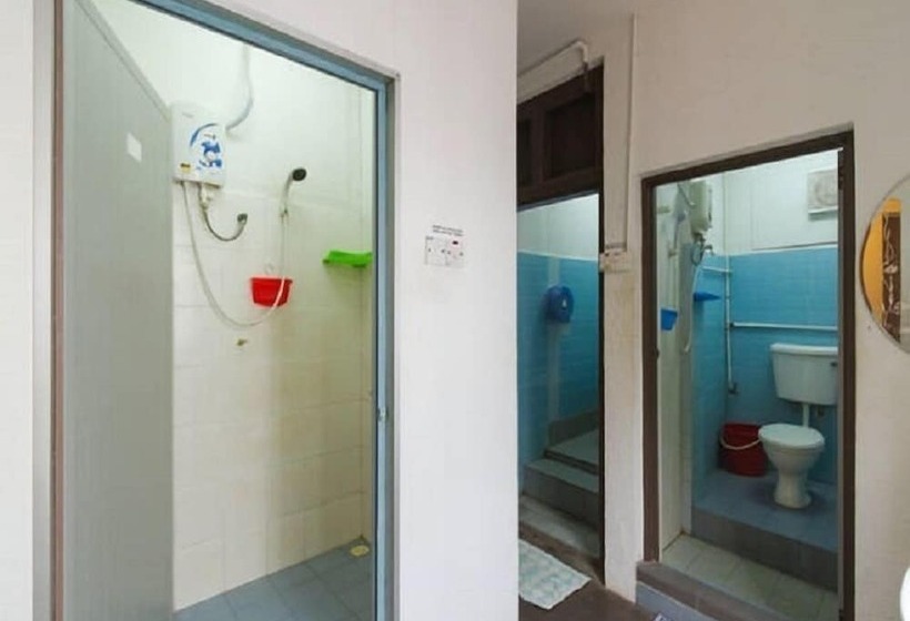 חדר סטנדרט חדר אמבטיה משותף, Cocoa Mews Cafe & Homestay   Hostel