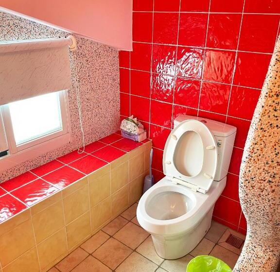 اتاق استاندارد با بالکن, Wonderful Kenting Hostel