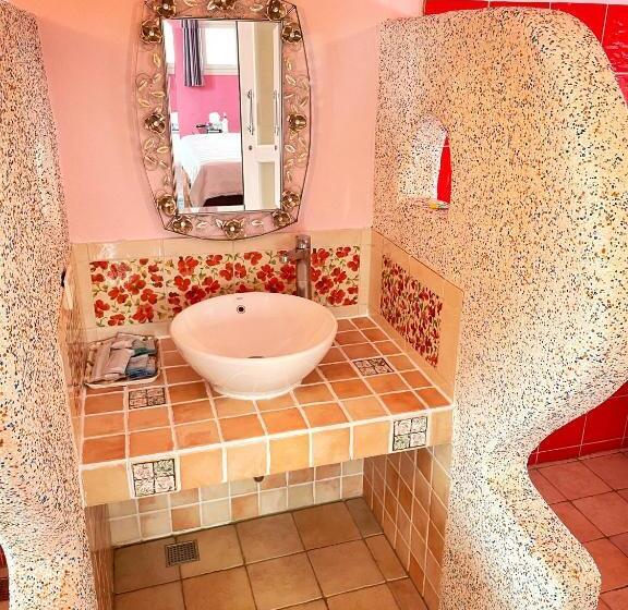 اتاق استاندارد با بالکن, Wonderful Kenting Hostel