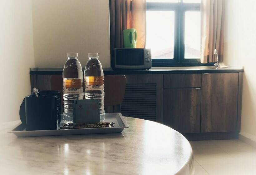 标准工作室, Golden View Serviced Apartment