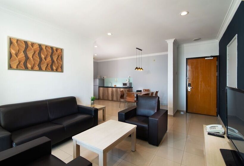 带3个卧室的豪华公寓, Golden View Serviced Apartment