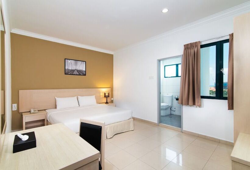 带3个卧室的豪华公寓, Golden View Serviced Apartment