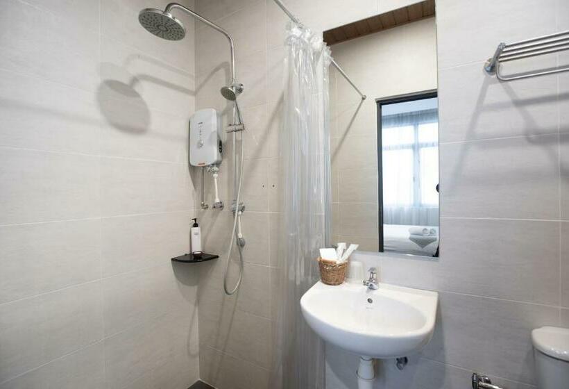 수피리어 룸, B Street