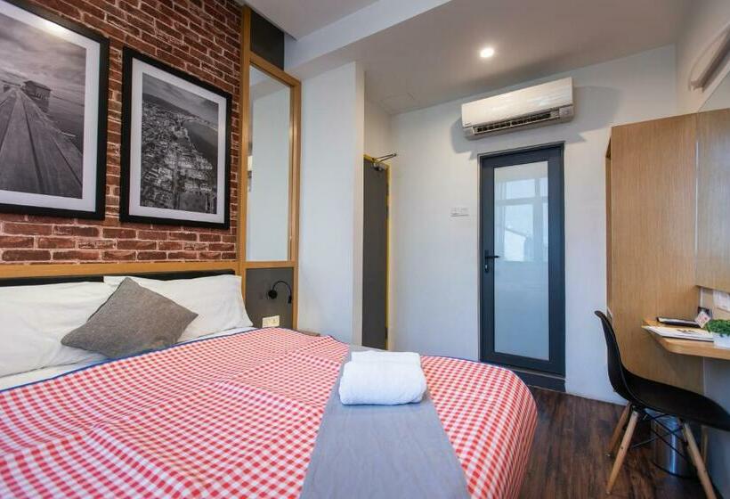 수피리어 룸, B Street