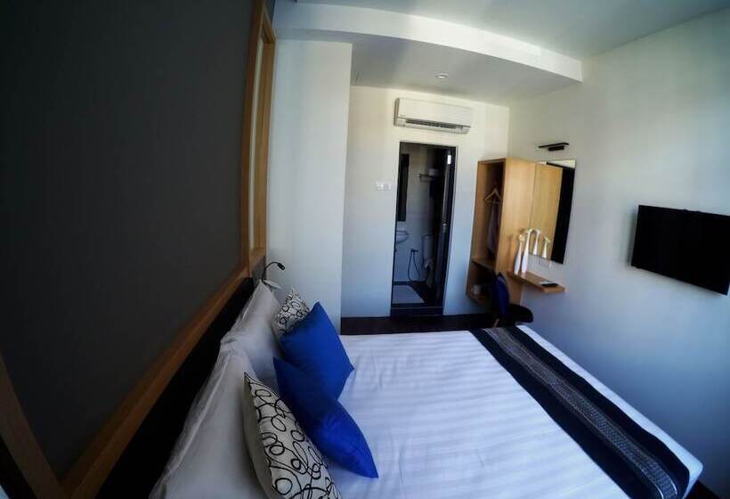 수피리어 룸, B Street