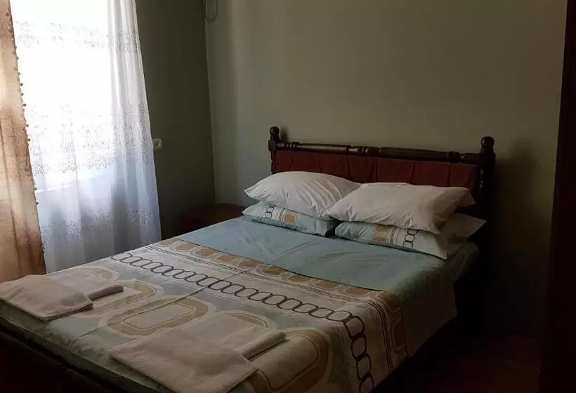 اتاق استاندارد سه نفره, Del Mar