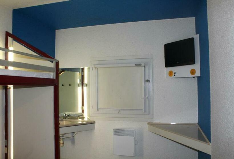 스탠다드 트리픔 룸 공동욕실, F1 Saint Die