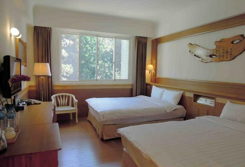 اتاق استاندارد چهار تخته, Ginkgo